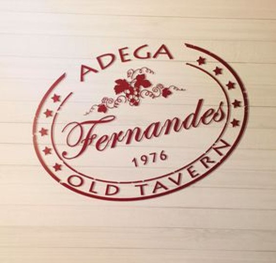Adega Fernandes - Old Tavern