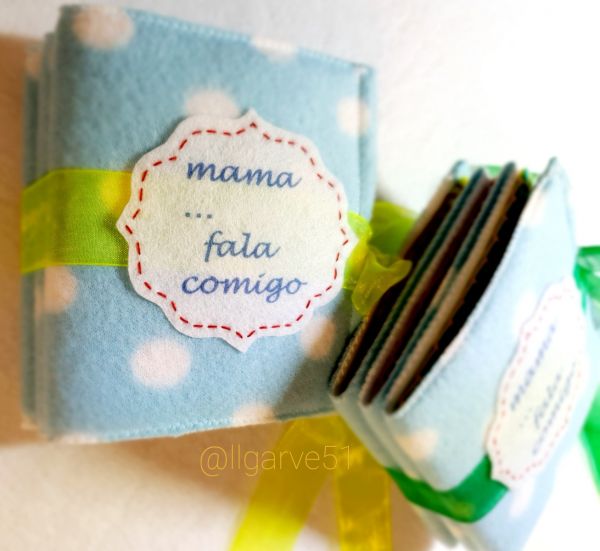 Pequeno livro - "Mama ... fala comigo"